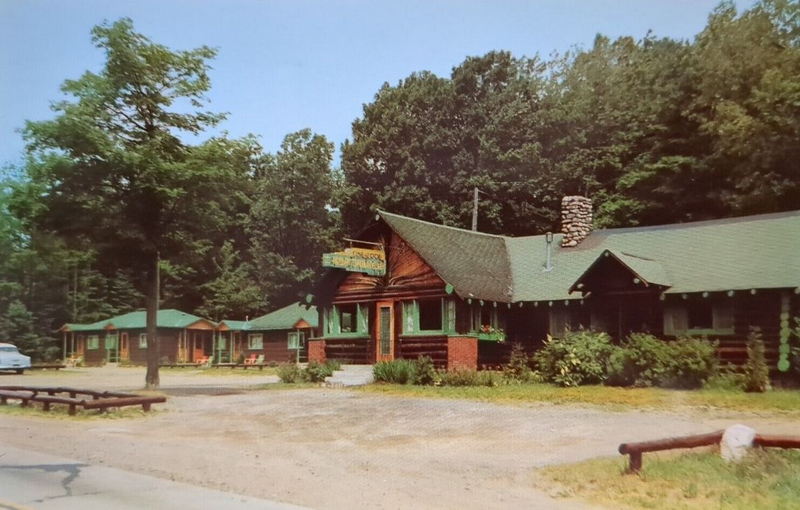 Barrel + Beam (Northwoods Supper Club) - Vintage Postcard